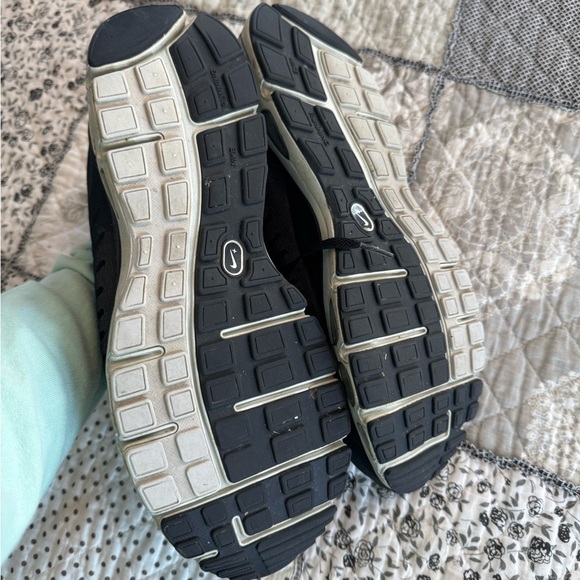 Nike Men's shoes - Picture 3 of 9